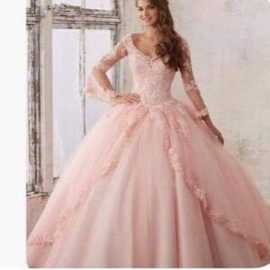 Elegant Pink Lace Evening Gown